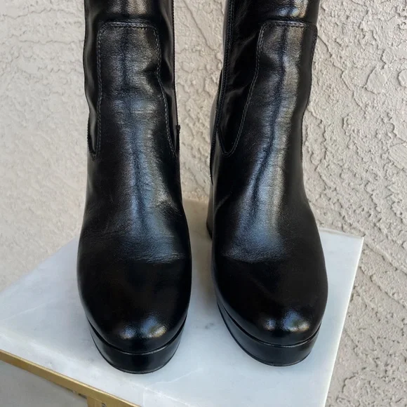 Sezane Black Ankle Boots with Chunky Heel - Picture 8 of 16